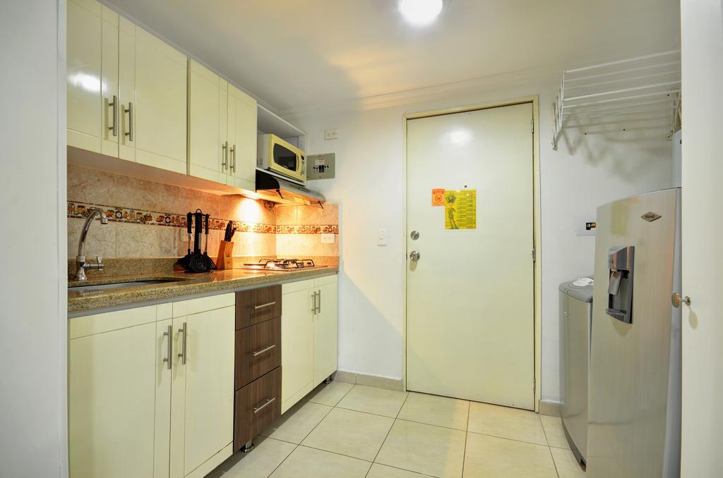 Apartamentos Amoblados Jg De La 70 Medellín Zewnętrze zdjęcie
