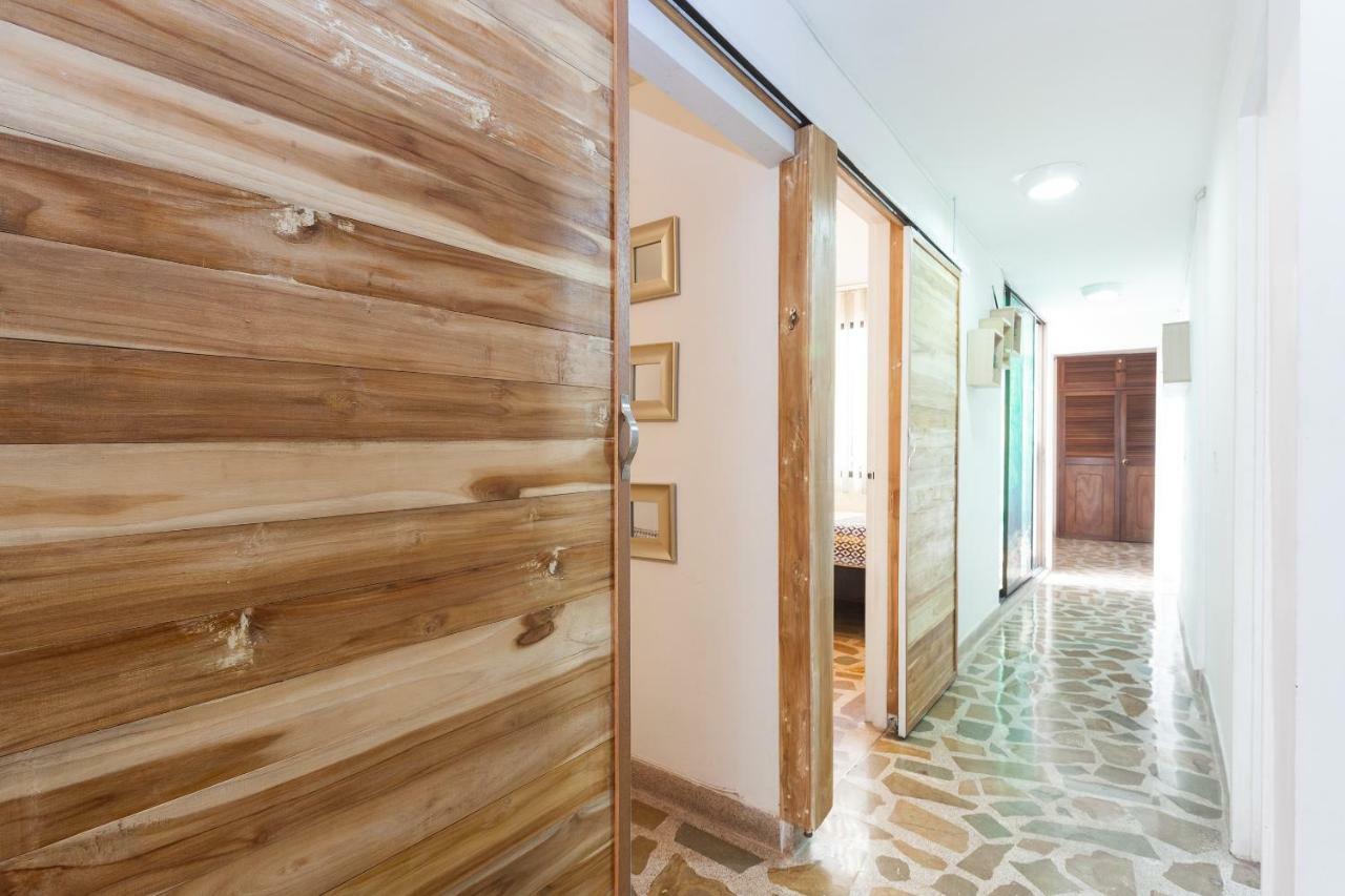 Apartamentos Amoblados Jg De La 70 Medellín Zewnętrze zdjęcie