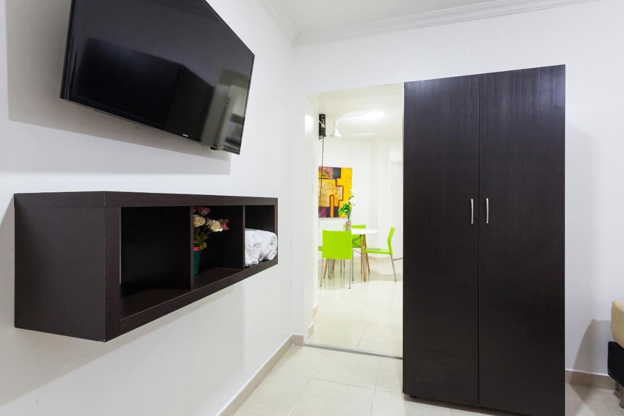 Apartamentos Amoblados Jg De La 70 Medellín Zewnętrze zdjęcie